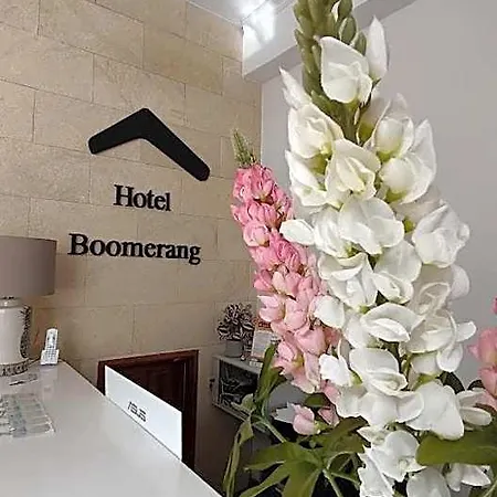 Boomerang